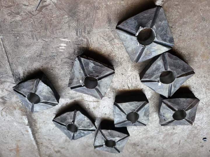 Création sculptée en acier Rouillac