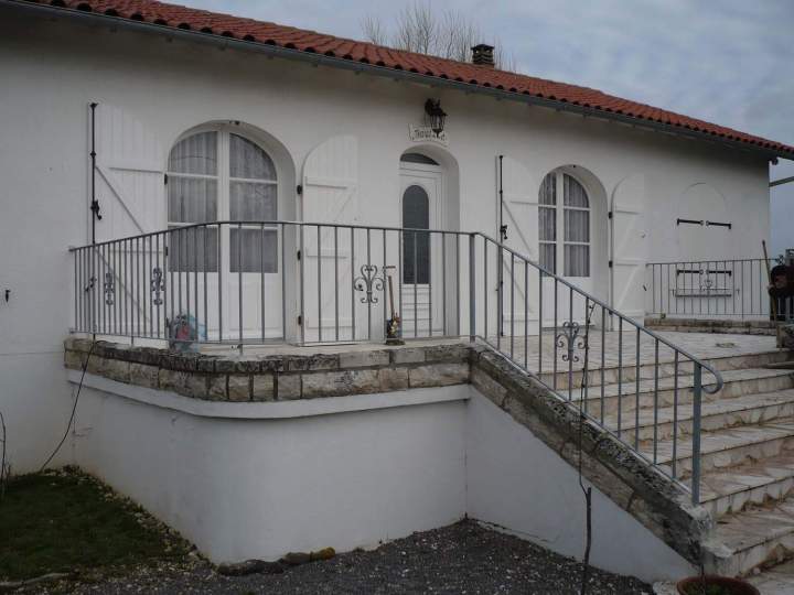 Rampes et garde corps décoratifs et sécurisés Rouillac