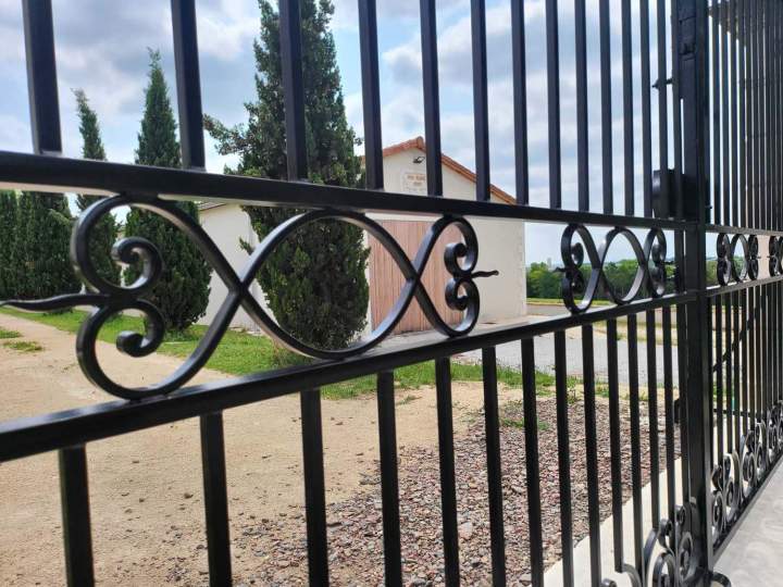 Portail métallique ajouré Rouillac